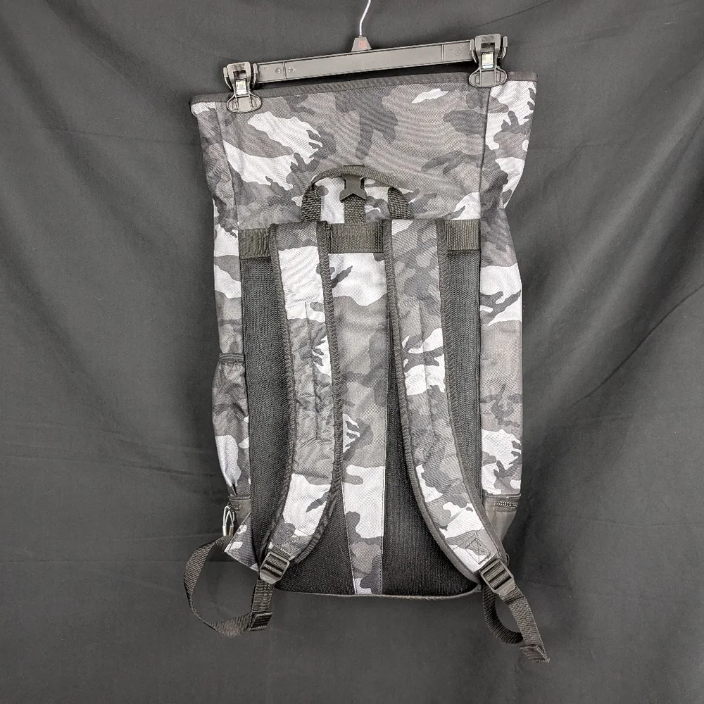 Nike‎ Roll Top Gym Bag Gray Camouflage Men's Backpack